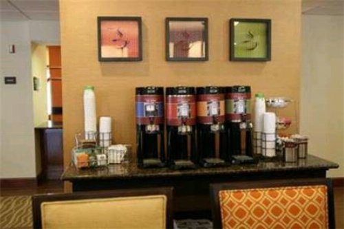 Hampton Inn Manhattan image 24